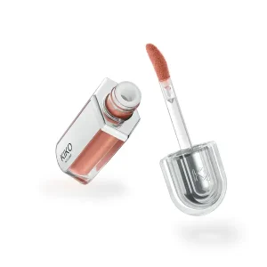 04 Lips Don't Lie (1)