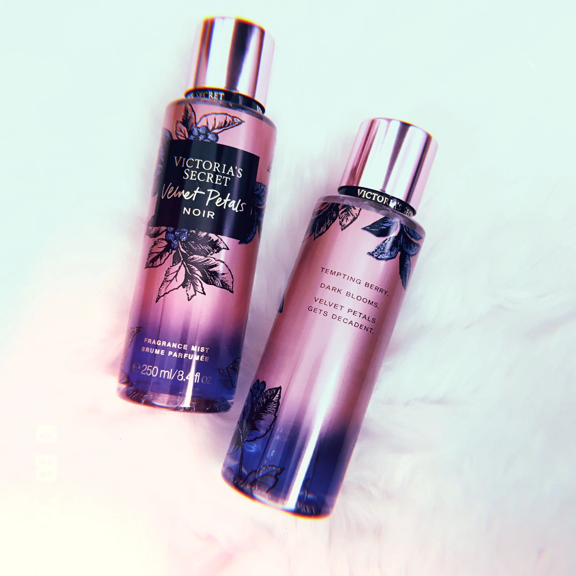 بادی اسپلش ویکتوریا سکرتVelvet Petals Noir